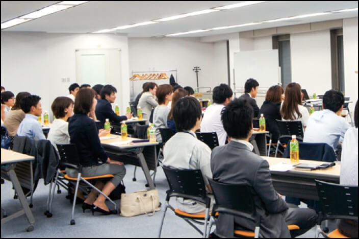 充実の研修メニュー