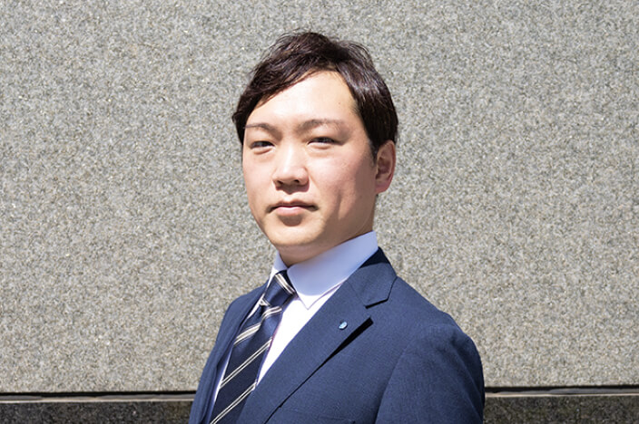 担当情報
